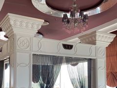 -荣誉国际酒店-云顶旋转餐厅