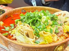 -成都你六姐·牛肉冒菜(城市集市合生汇店)