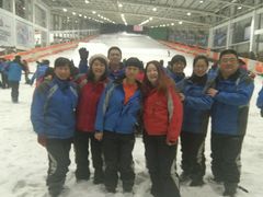 -乔波室内滑雪场