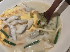 -荣家黄鱼面(前滩太古里店)