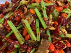 干锅牛杂-老游独一佳湘菜馆(高新四路店)