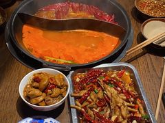 -萍姐火锅·公路夜市(武汉首店)