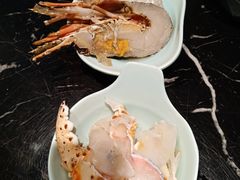 -淡尾·海鲜自助概念餐厅(虹桥南丰城店)