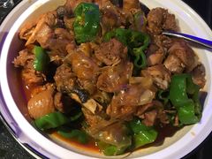 信阳地锅鸡-阿庄新豫菜(通泰路店)
