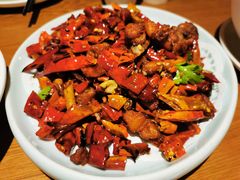 山城辣子鸡-吕氏疙瘩汤·新鲁菜(济南万象城店)