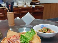 -六合居·明厨亮灶餐厅(成双大道店)