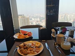 -唐拉雅秀酒店-西锦汇空中BBQ·思创餐厅