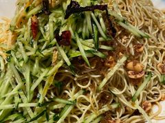 -霄汉牛三鲜湖北砂锅菜(万松园2店)
