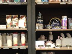 零售区-星巴克(中山广场店)