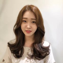 -侨治发型