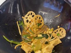 -醉人椒麻辣香锅(王府井喜悦店)