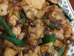 回锅肉-陈有良尖椒鸡(渝中示范店)