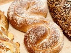 -原麦山丘(凯德MALL·大峡谷店)