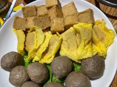 -茸梅路右拐龙虾-农家菜(松江店)