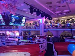 -巴特餐饮6加1音乐餐吧·新疆菜