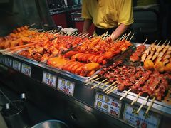 -六合夜市