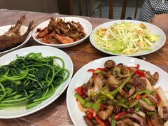 -蓝精灵饺子店