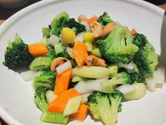 -波螺油子青岛本帮菜(银座店)