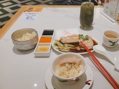 -芽笼芽笼新加坡餐厅(环球港店)