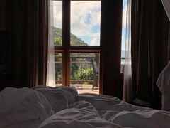-三亚亚龙湾人间天堂鸟巢度假村