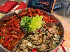 -大中华希尔顿酒店-念自助餐·嗨啤·小龙虾