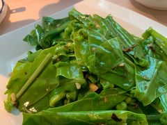 -匠心牛公馆·潮汕牛肉海鲜火锅(索菲特店)