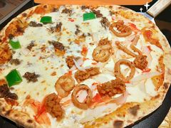 虾仁牛肉披萨-机器人火炉披萨