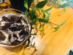 -ZING COFFEE 镜咖啡