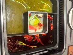 -洞子口重庆鲜货火锅(楚翘城旗舰店)