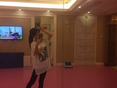 -思迈威健身(积玉桥万达店)