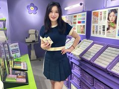 -HITOMI希多蜜美瞳(凯德晶萃店)