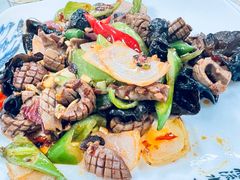 -九妹农家大铁锅东北菜(江湾店)