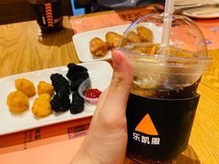 -乐凯撒披萨(东方新世界店)