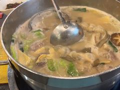 -四季喧黔味豆米火锅(万达广场店)