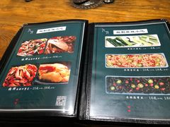 菜单-八月美食小馆(银泰城总店)