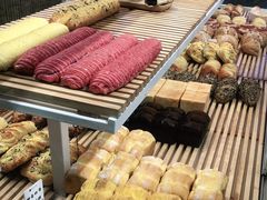 -焙丽拾光(麦凯乐直营店)