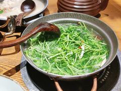 黑猪灼泉水时蔬-吃饭皇帝大土家民族菜(正大广场店)