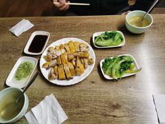 -煲煲香快餐(南京路店)