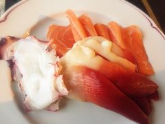 iphone_upload_pic-广州花园酒店-凌璇阁360度高空海鲜自助餐CAROUSEL