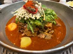 土豆脊骨锅-喇喇排骨火锅·传统韩式脊骨汤(望京西园总店)