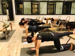 -无界瑜伽普拉提