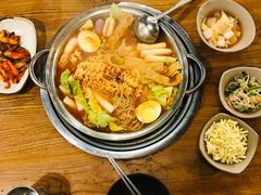 芝士年糕火锅-包装马车·韩国料理·포장마차