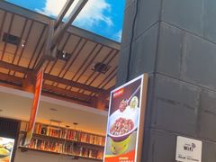 -阿瓦山寨·湘菜现炒·剁椒鱼头王(咸阳总店)