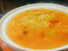 -川流不息·地道川菜·小龙虾(松东路店)