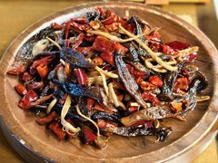 -隔壁老王·家常云南菜(花巷店)