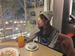 -穹六人间 people 6(岳阳路店)