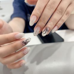 -雅洁美甲美睫