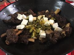 -鑫驼峰牛排火锅(普陀路店)