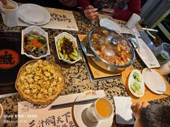 -黄记煌三汁焖锅(三胞广场店)