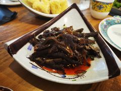 -毛辣果·贵州红酸汤牛肉火锅(西单店)